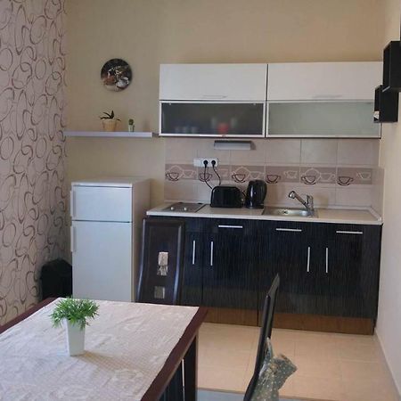 264 Lepes Vendeghaz Hotel Sarvar Ngoại thất bức ảnh