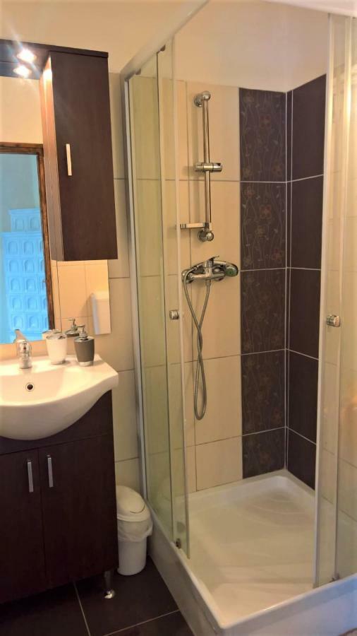 264 Lepes Vendeghaz Hotel Sarvar Ngoại thất bức ảnh